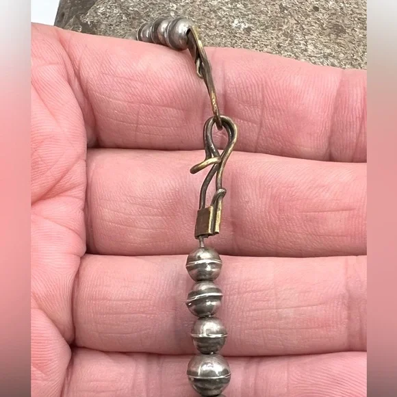 Navajo Sterling Silver Natural Green Damele Turquoise Beaded Bib Choker Necklace - Picture 8 of 9